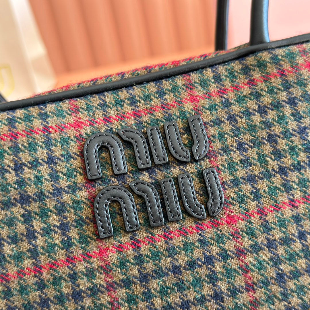 Miu Miu 26S Beau Canvas Bag 28 in Multicolor Wool and Black Calfskin