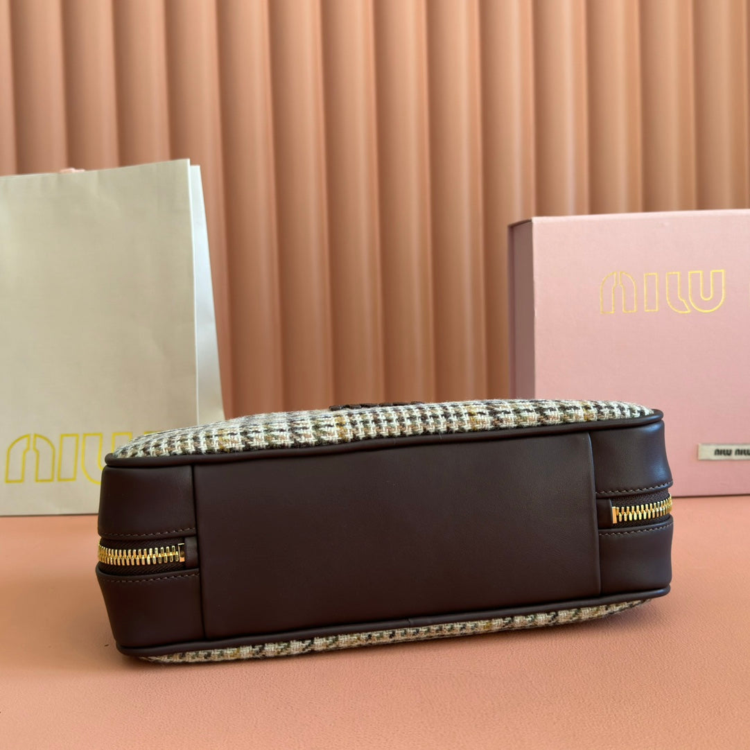 Miu Miu 26S Beau Canvas Bag 28 in Multicolor Wool and Brown Calfskin