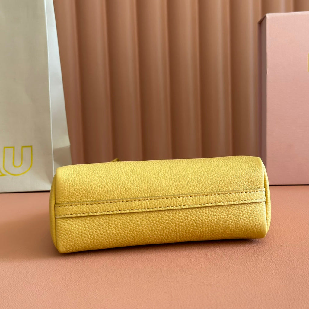 Miu Miu 26S Pouch Bag 18 in Yellow Calfskin Gold Hardware