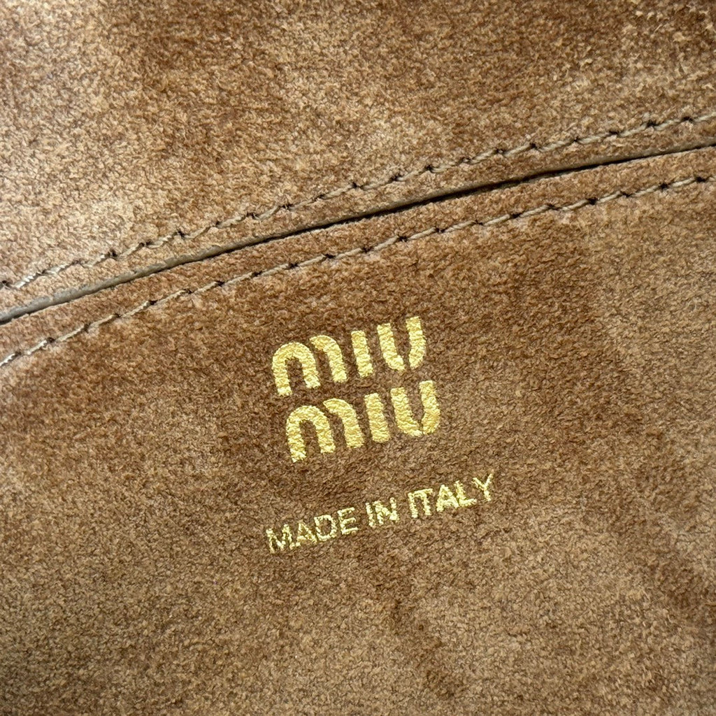 Miu Miu 26S Pouch Bag 18 in Yellow Calfskin Gold Hardware