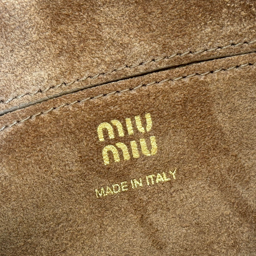 Miu Miu 26S Pouch Bag 18 in Yellow Calfskin Gold Hardware