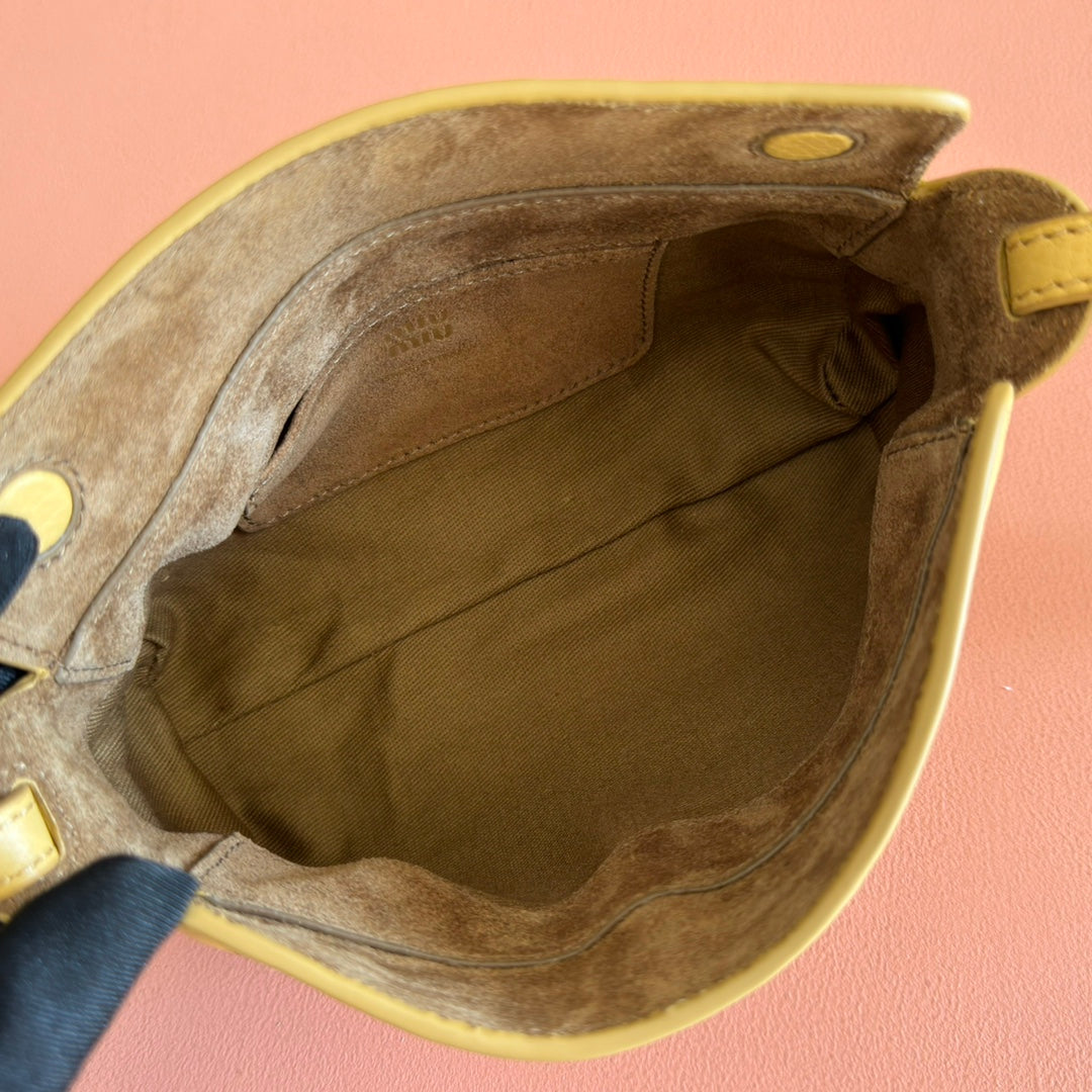 Miu Miu 26S Pouch Bag 18 in Yellow Calfskin Gold Hardware