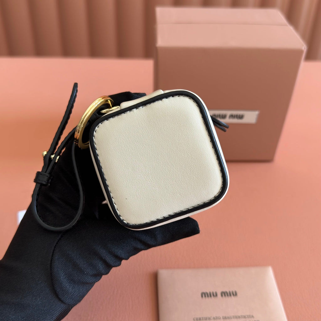 Miu Miu 26S Earphone Case 6 in White Calfskin Gold Hardware Bag