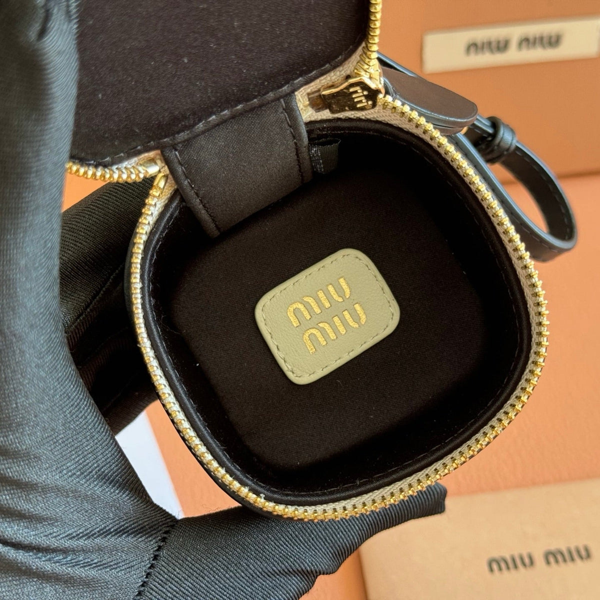 Miu Miu 26S Earphone Case 6 in White Calfskin Gold Hardware Bag