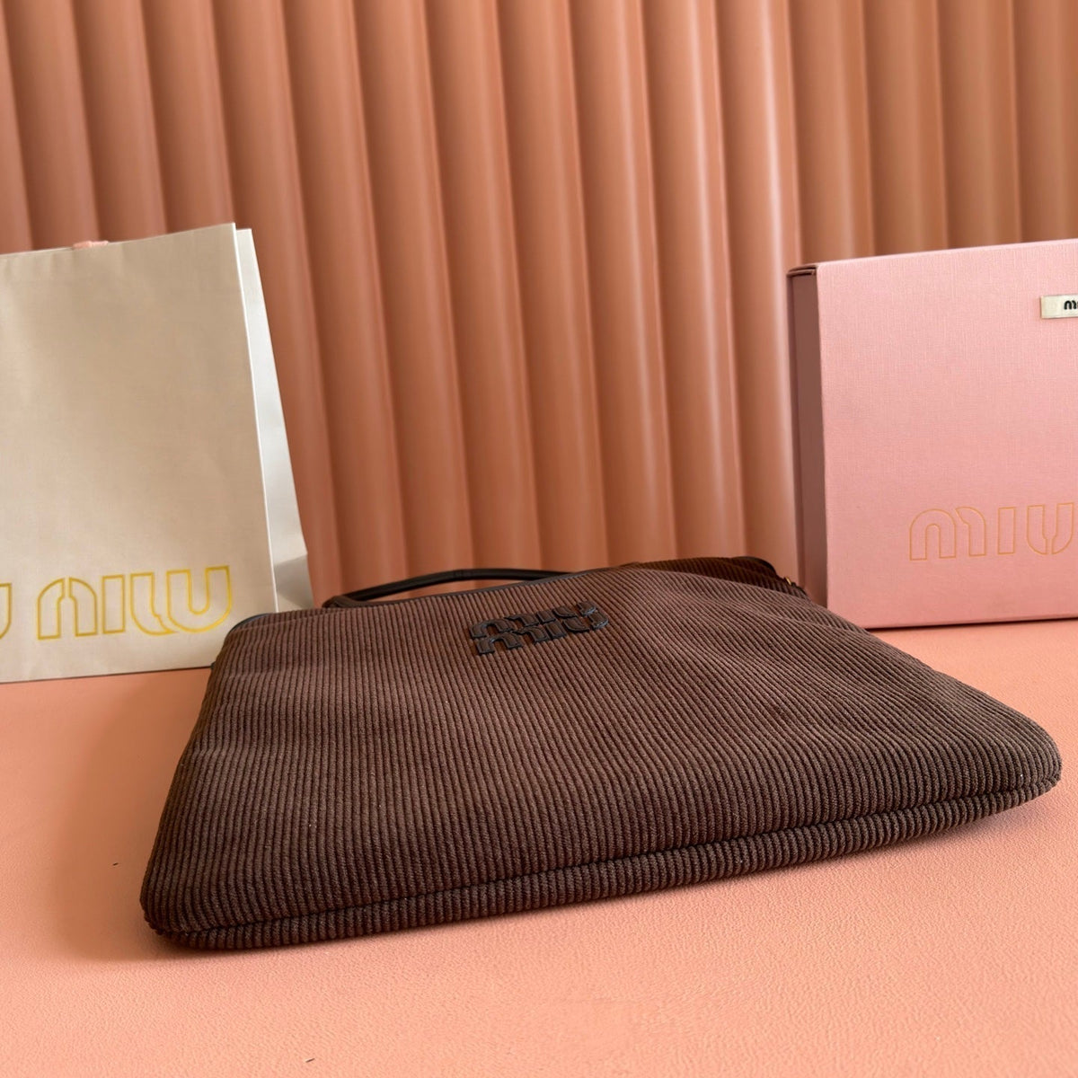 Miu Miu 26S Ivy 40 Tote in in Chocolate Brown Canvas and Black Calfskin