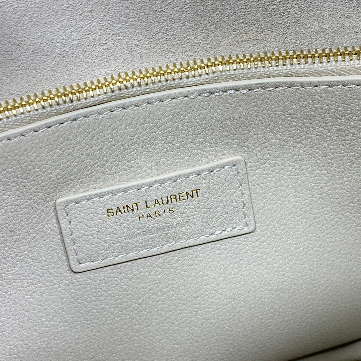Saint Laurent Le 5 À 7 Small Supple 22 in White Calfskin Gold Buckle Bag