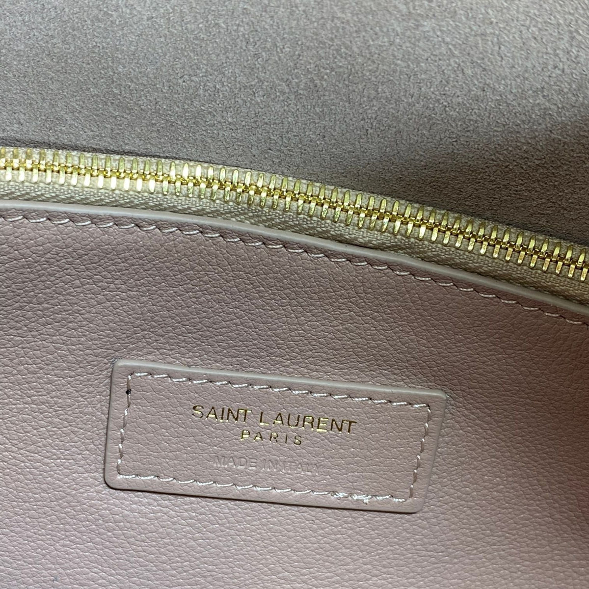 Saint Laurent Le 5 À 7 Small Supple 22 in Babby Pink Calfskin Gold Buckle Bag