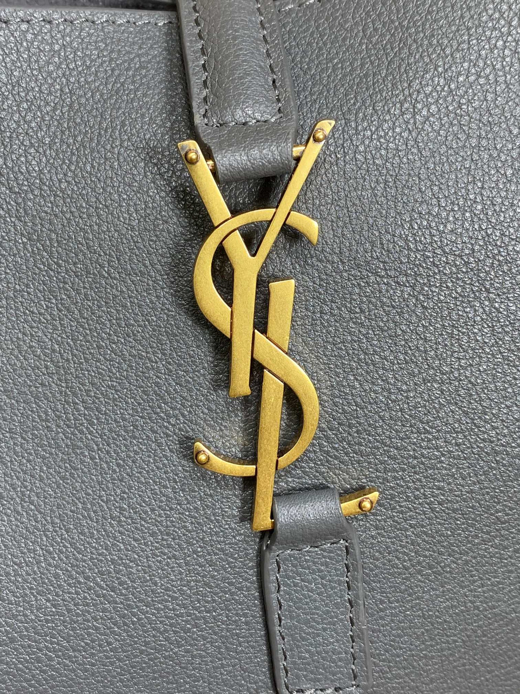 Saint Laurent Le 5 À 7 Small Supple 22 in Nepal Blue Calfskin Gold Buckle Bag