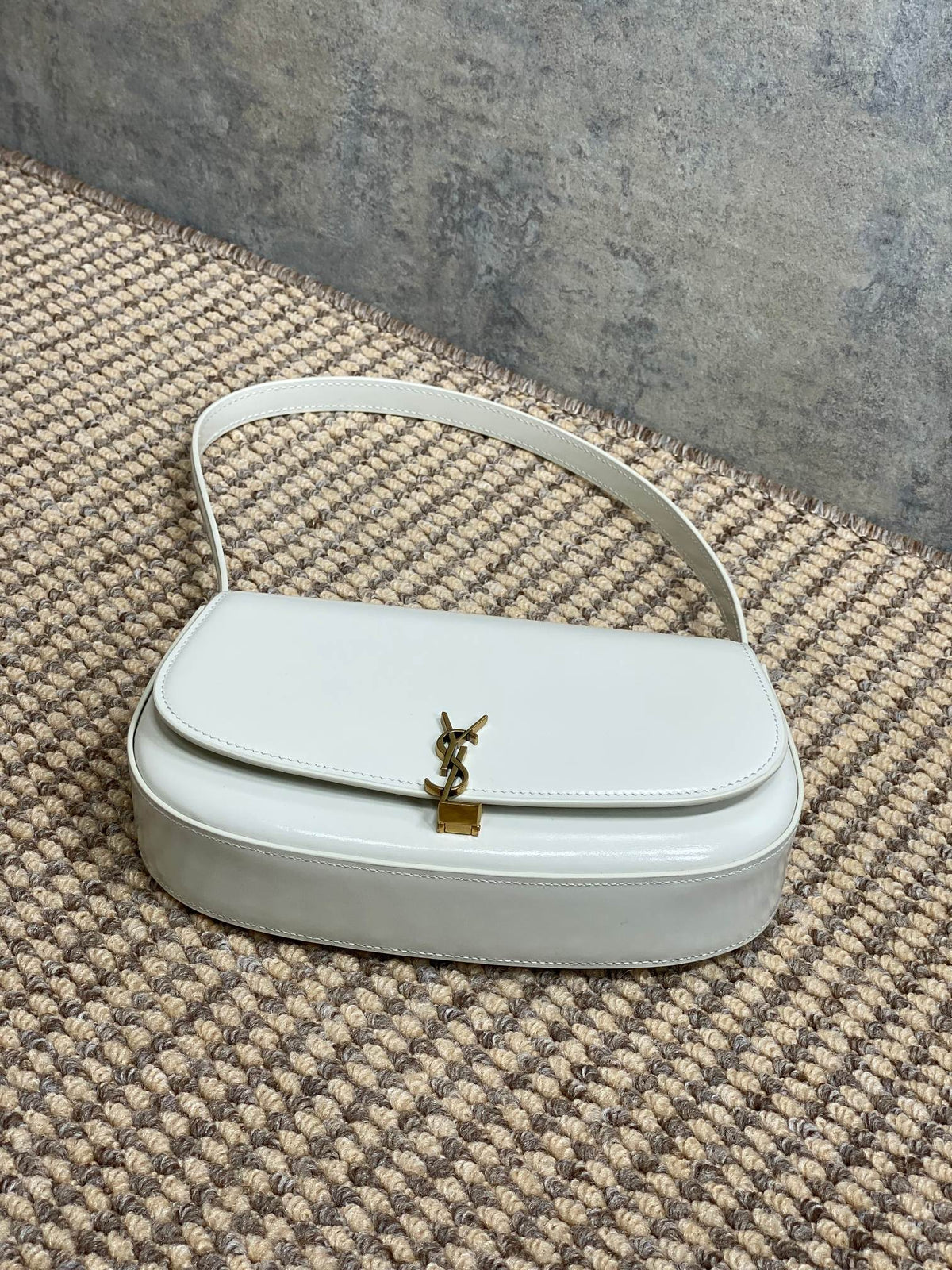 Saint Laurent Voltaire in Box Shoulder Bag 21 in White Calfskin Gold Metallic