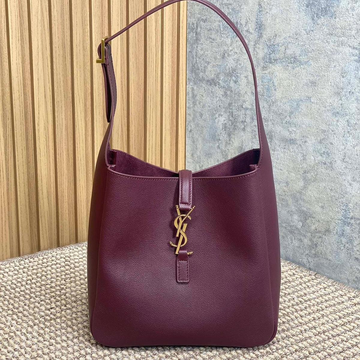 Saint Laurent Le 5 À 7 Small Supple 22 in Grape Purple Calfskin Gold Buckle Bag