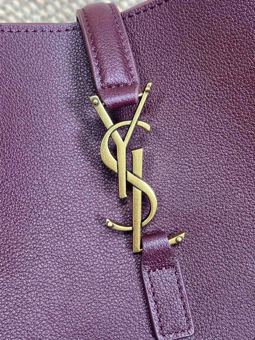 Saint Laurent Le 5 À 7 Small Supple 22 in Grape Purple Calfskin Gold Buckle Bag