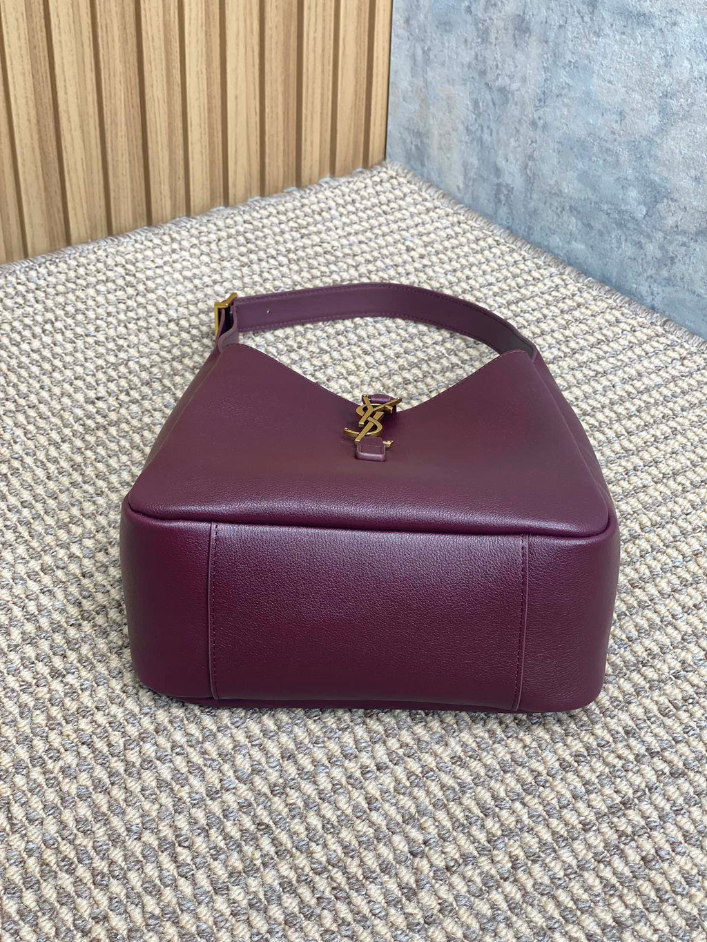 Saint Laurent Le 5 À 7 Small Supple 22 in Grape Purple Calfskin Gold Buckle Bag