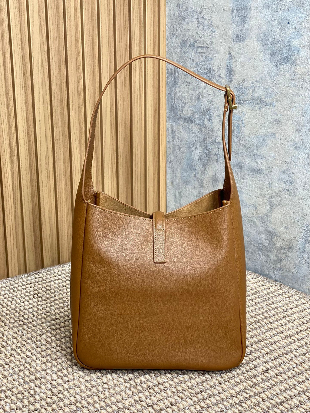 Saint Laurent Le 5 À 7 Small Supple 22 in Tortilla Brown Calfskin Gold Buckle Bag