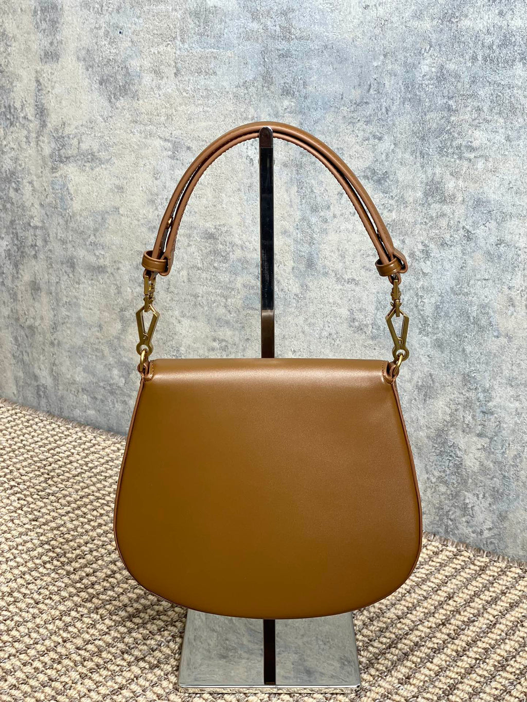 Saint Laurent Voltaire Top Handle in Box 21 in Tawny Brown Calfskin Gold Hardware Bag