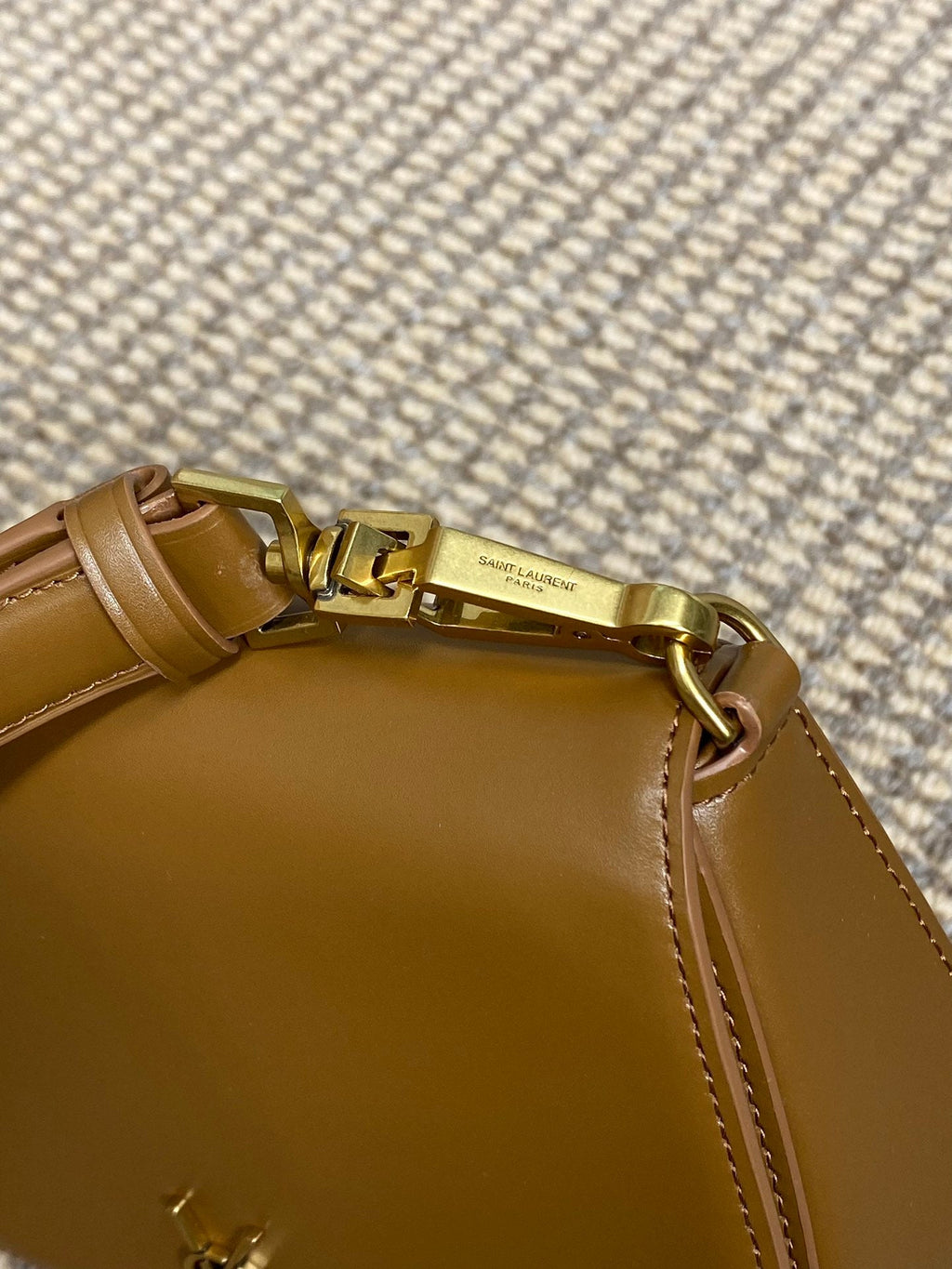 Saint Laurent Voltaire Top Handle in Box 21 in Tawny Brown Calfskin Gold Hardware Bag