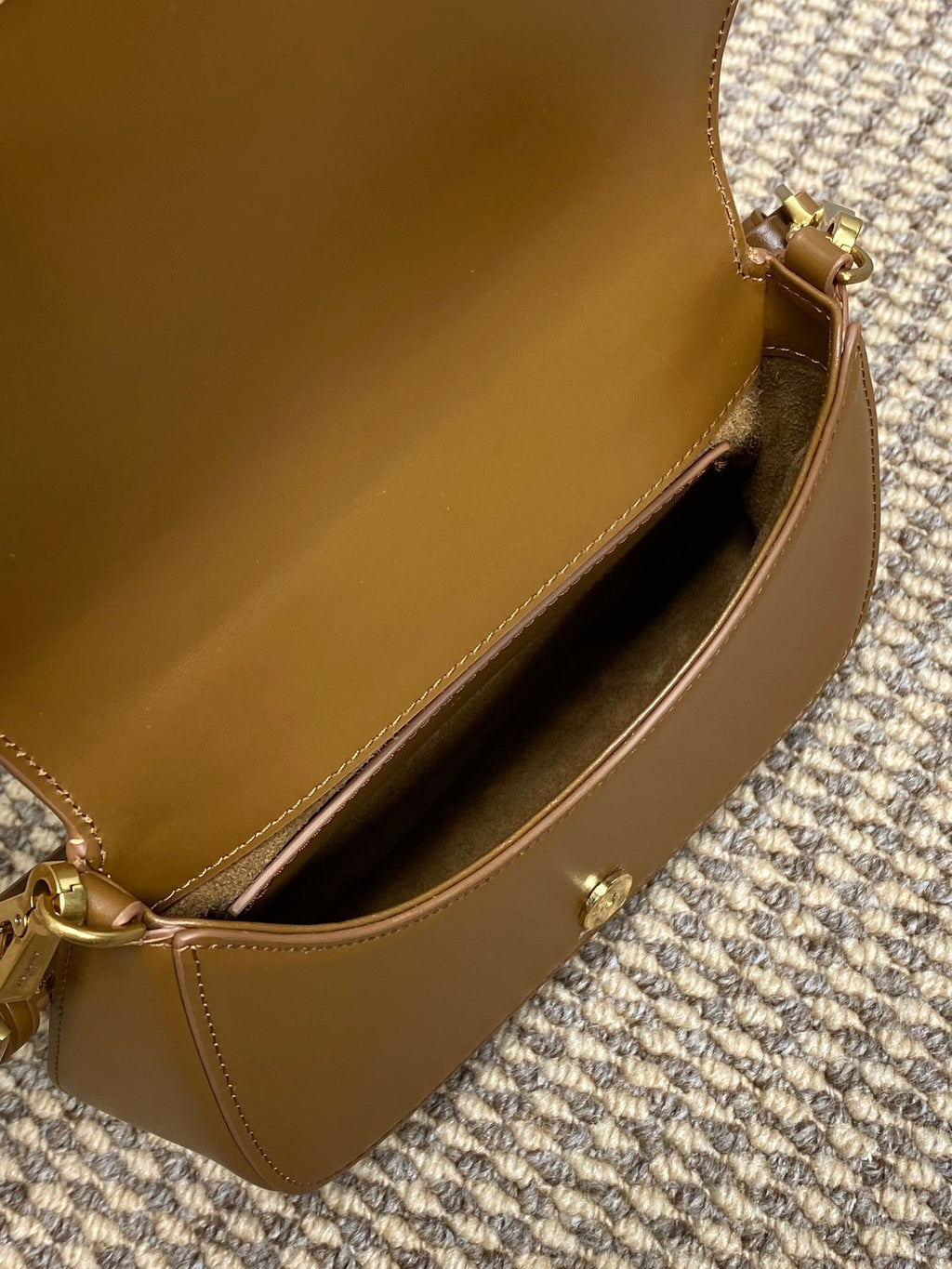 Saint Laurent Voltaire Top Handle in Box 21 in Tawny Brown Calfskin Gold Hardware Bag