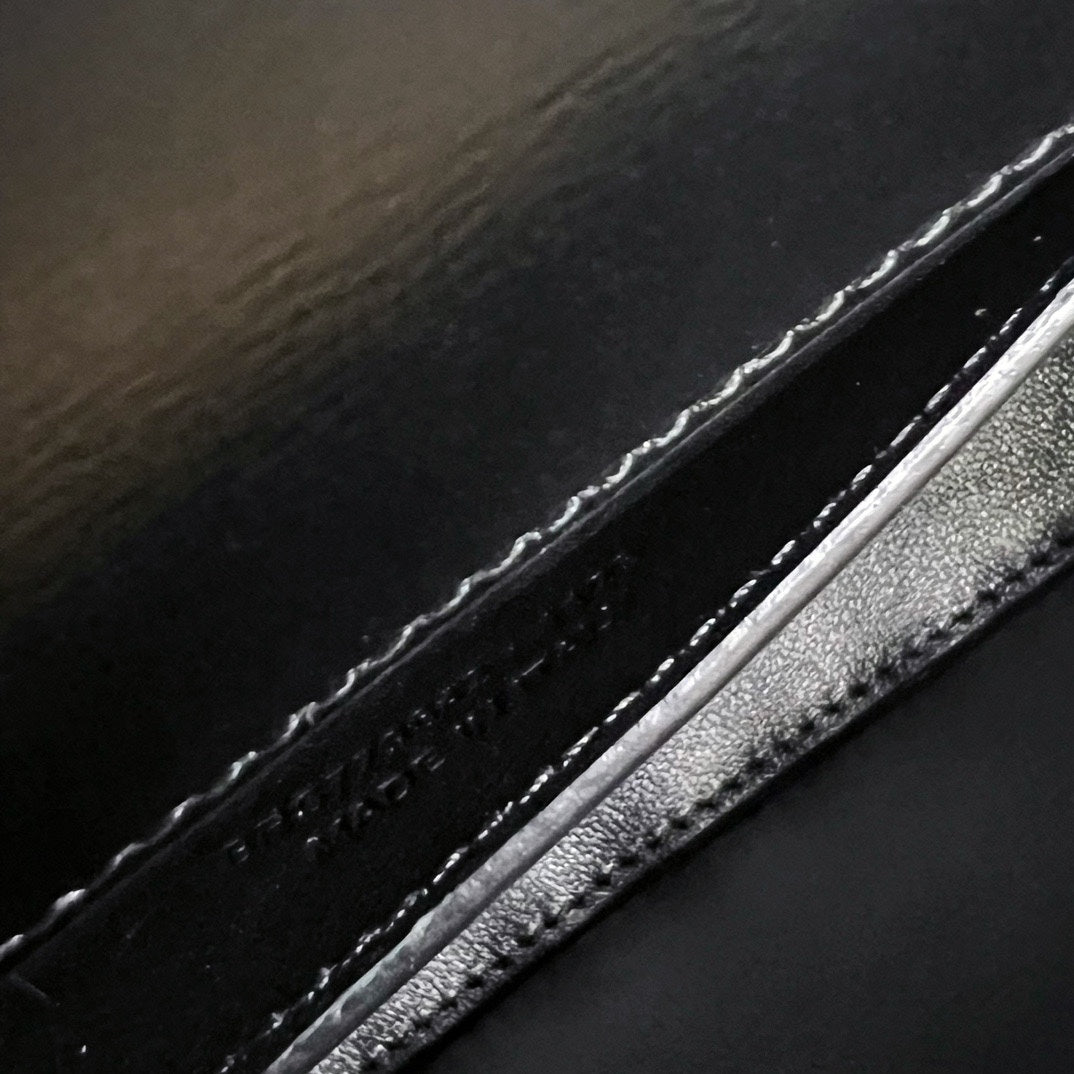 Saint Laurent Voltaire in Box 21 in Black Calfskin Gold Logo Bag