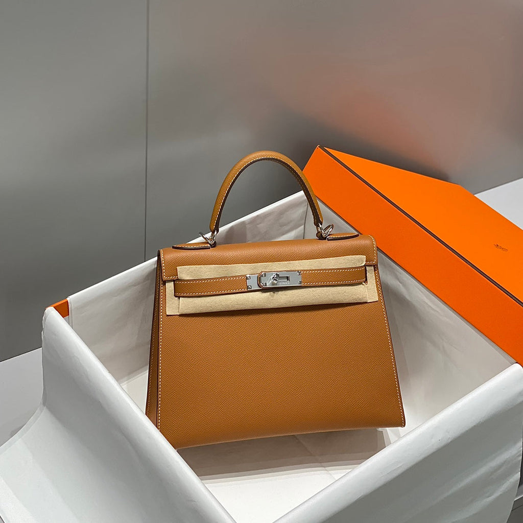 Hermes Kelly 28cm in Gold Epsom Calfskin Palladium Hardware Bag