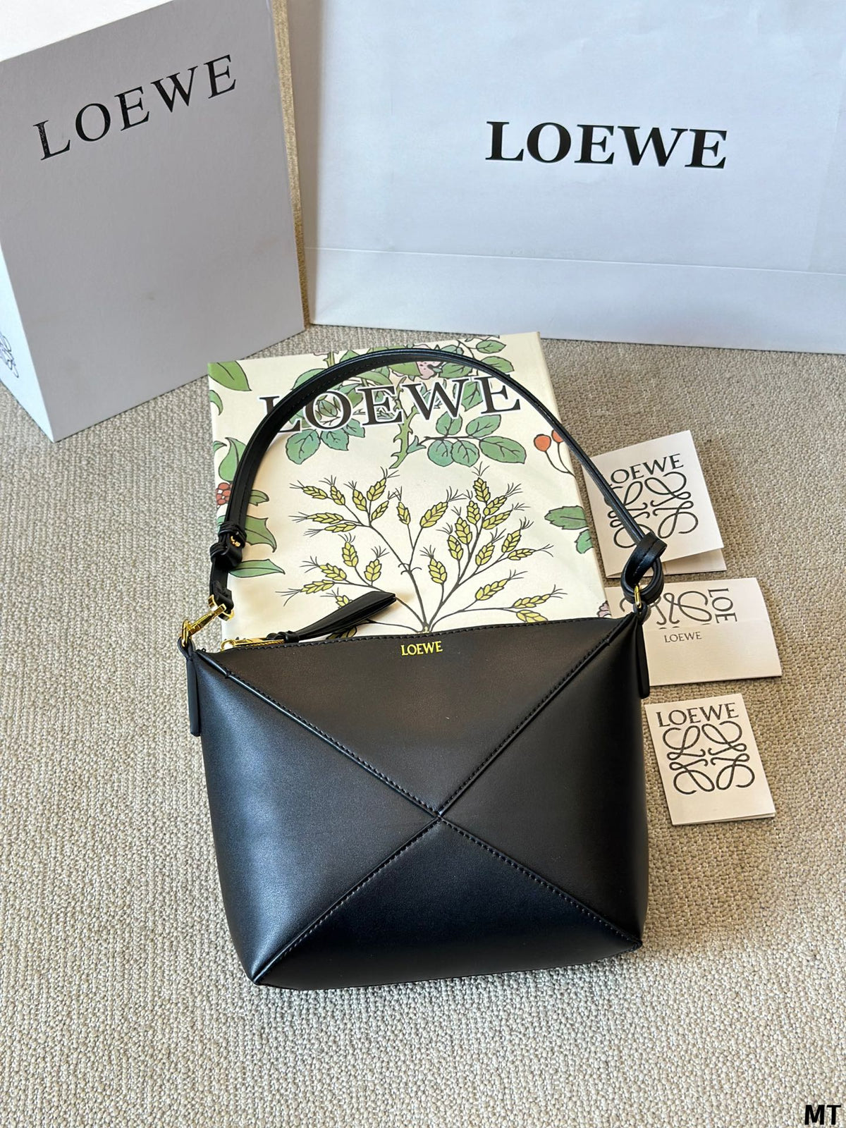 Loewe 20 Puzzle Fold Pouch in Black Nappa Calfskin