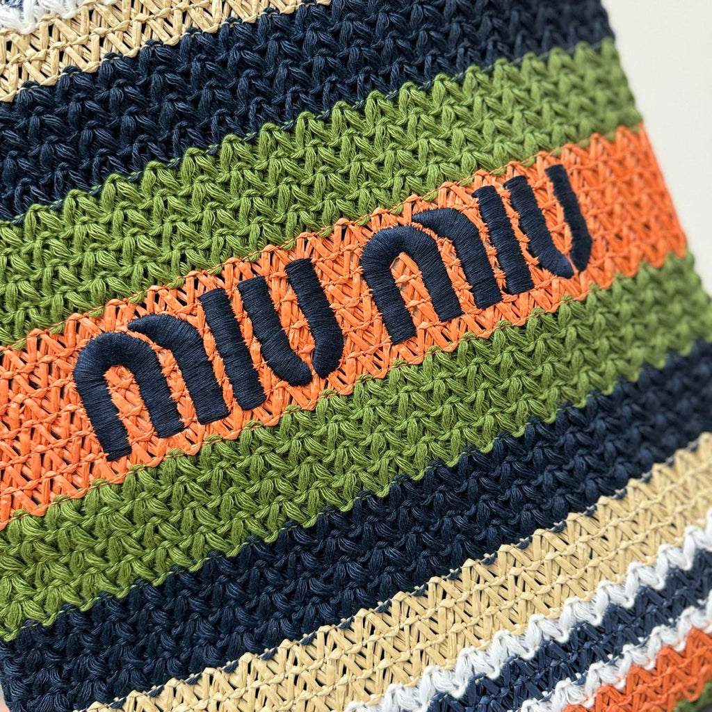 Tote Bag 38 in Colorful Woven Raffia