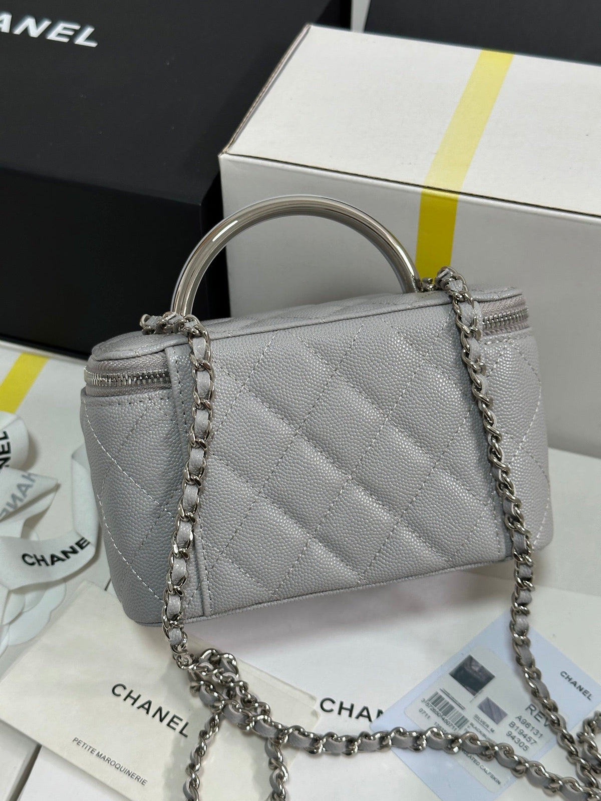 Chanel Mini Vanity Top Handle Case 17 in Grey Caviar Skin Silver-Tone Plated Metal Bag