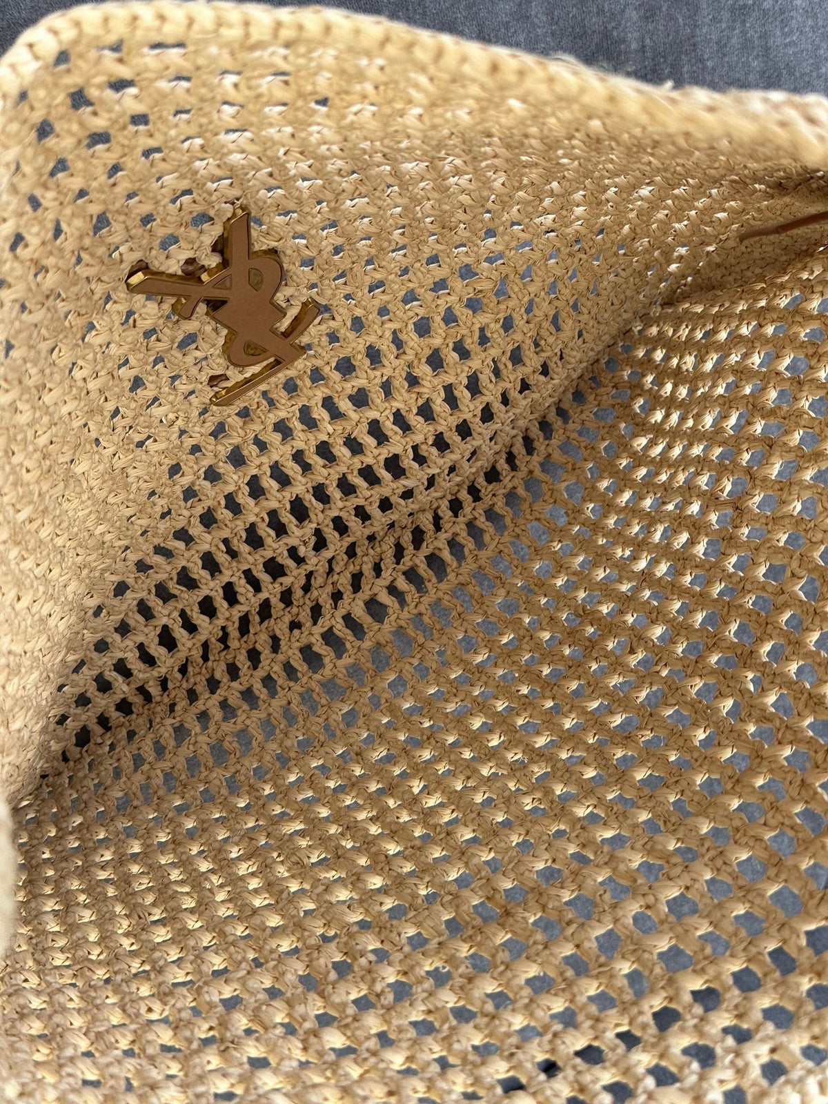 Saint Laurent Oxalis 40 in Raffia Crochet and Leather Vintage Brown Bag