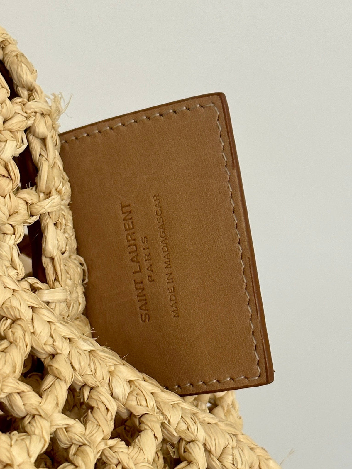 Saint Laurent Oxalis 40 in Raffia Crochet and Leather Vintage Brown Bag