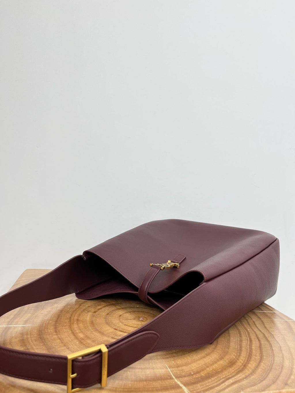 Saint Laurent Le 5 À 7 Large Supple 31 in Wine Red Grained Calfskin Bag