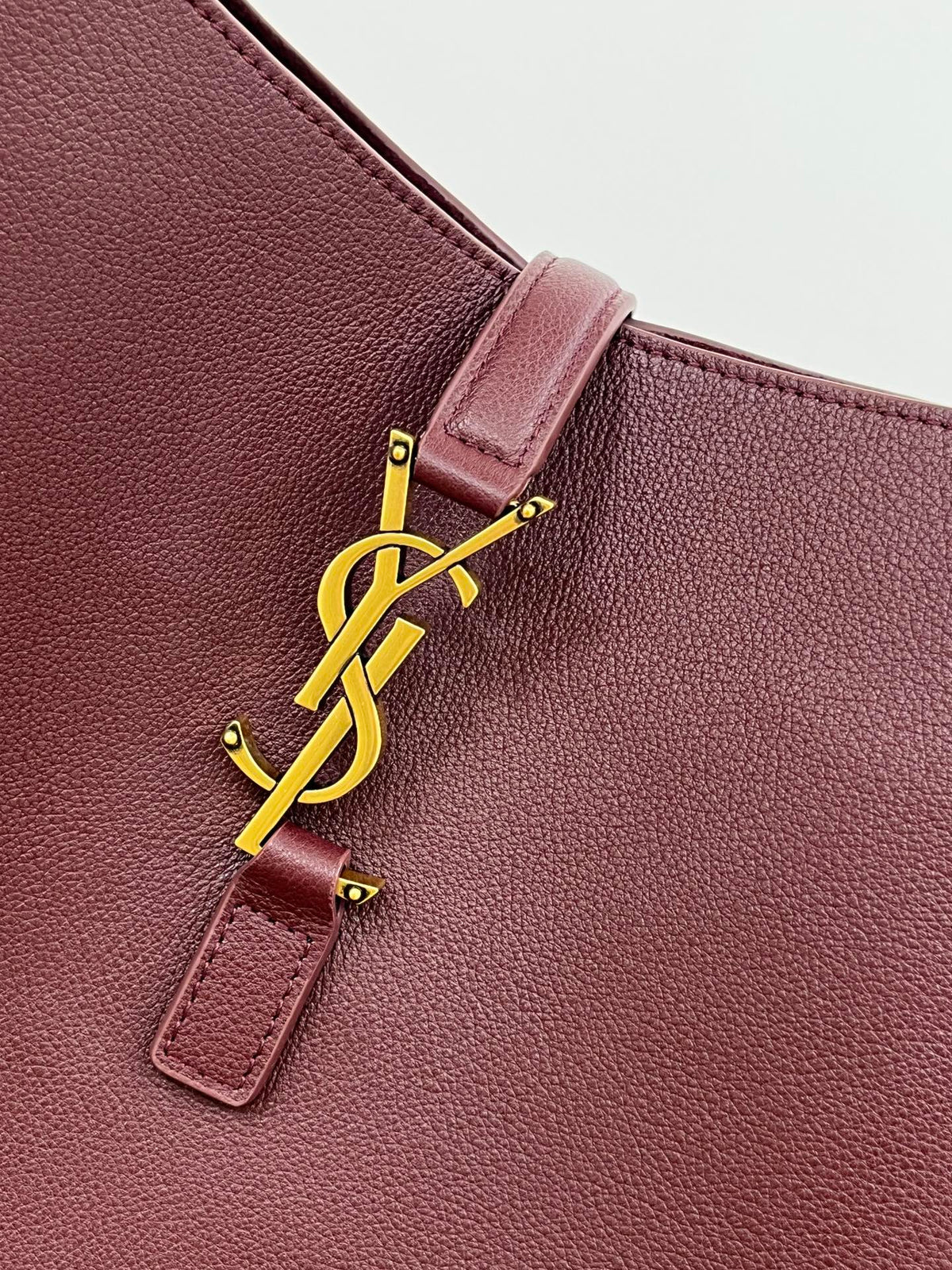 Saint Laurent Le 5 À 7 Large Supple 31 in Wine Red Grained Calfskin Bag