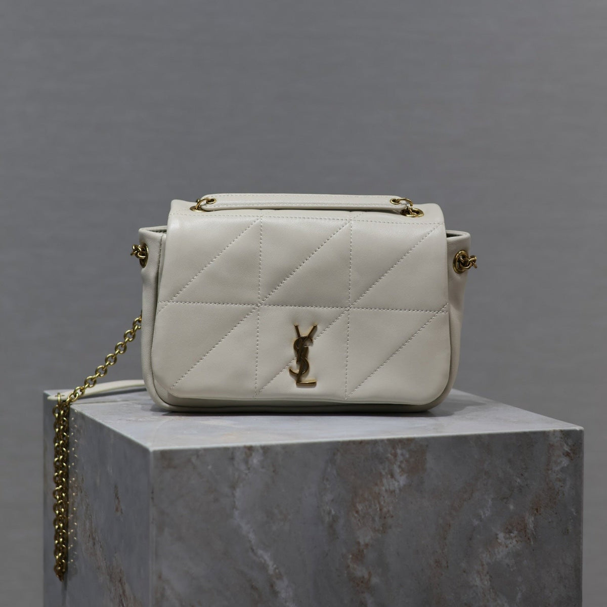 Saint Laurent 25S Jamie Mini 20 in Blanc Vintage Lambskin Gold Hardwre Bag