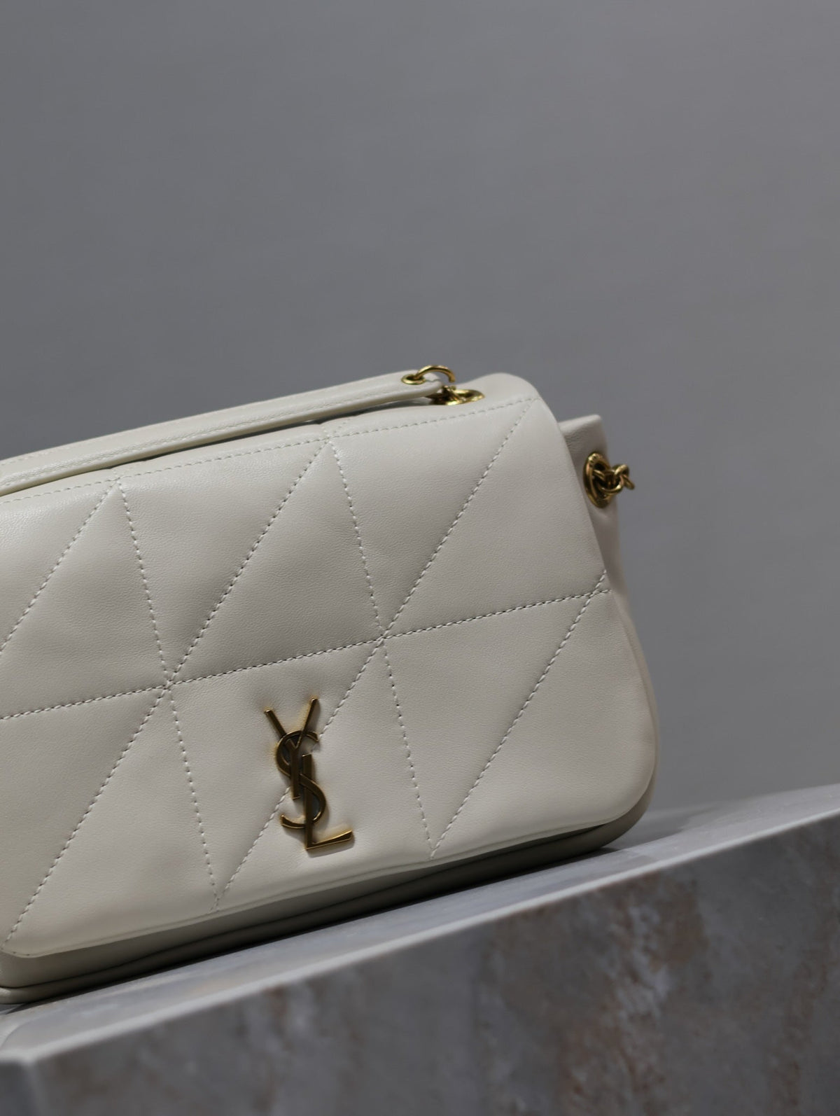 Saint Laurent 25S Jamie Mini 20 in Blanc Vintage Lambskin Gold Hardwre Bag