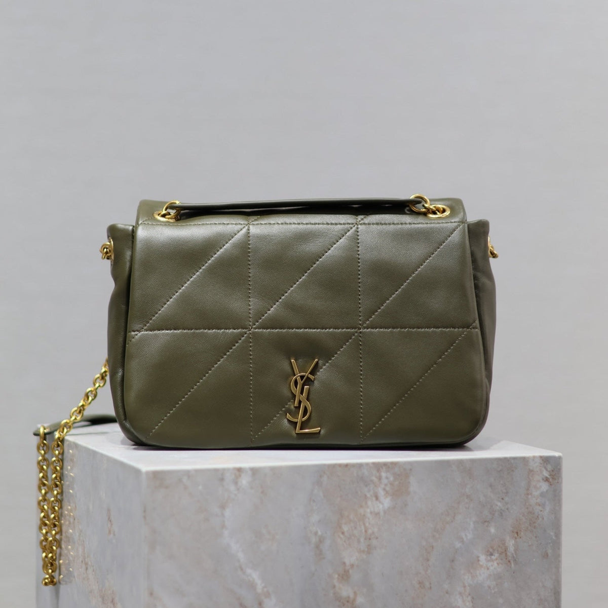 Saint Laurent 25S Jamie 25 in Light Musk Lambskin Gold Hardwre Bag