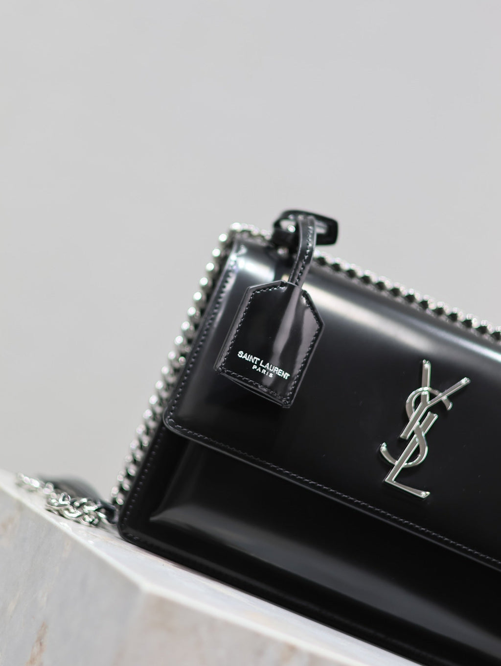Saint Laurent 25S Sunset Medium 22 in Black Shiny Calfskin Silver Hardwre Bag