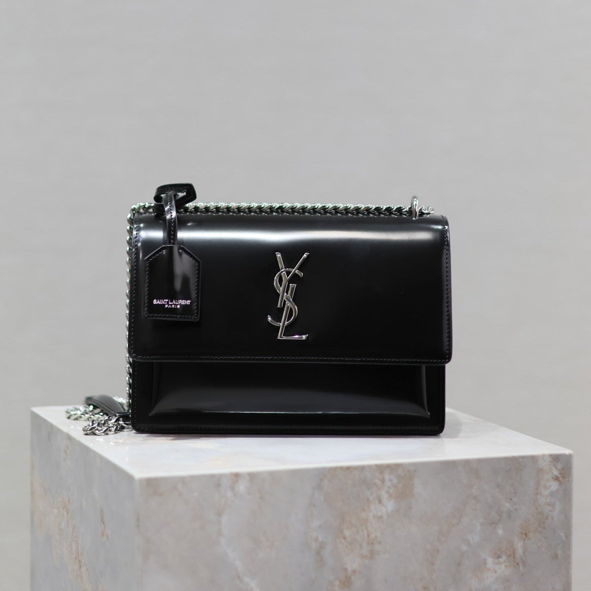 Saint Laurent 25S Sunset Medium 22 in Black Shiny Calfskin Silver Hardwre Bag