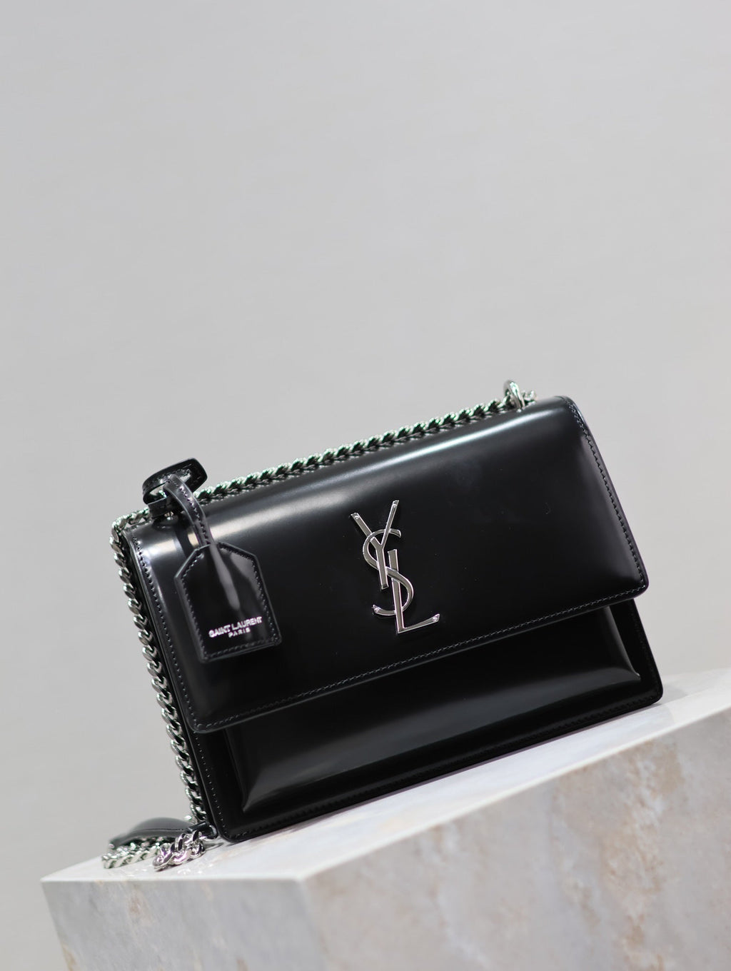 Saint Laurent 25S Sunset Medium 22 in Black Shiny Calfskin Silver Hardwre Bag