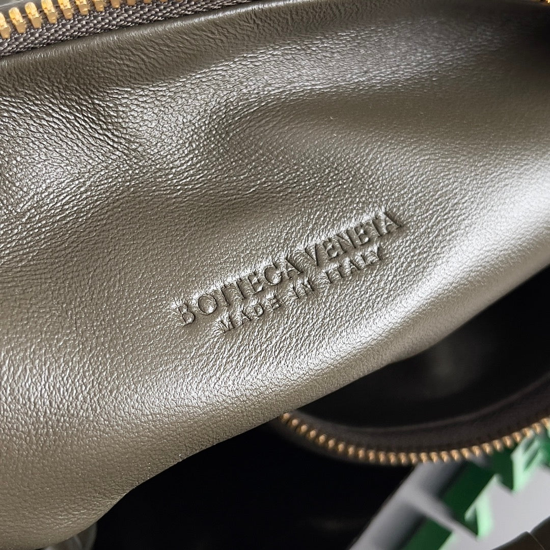 Bottega Veneta Small Jodie 36 in Kaki Lambskin Bag