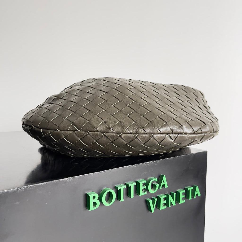 Bottega Veneta Small Jodie 36 in Kaki Lambskin Bag