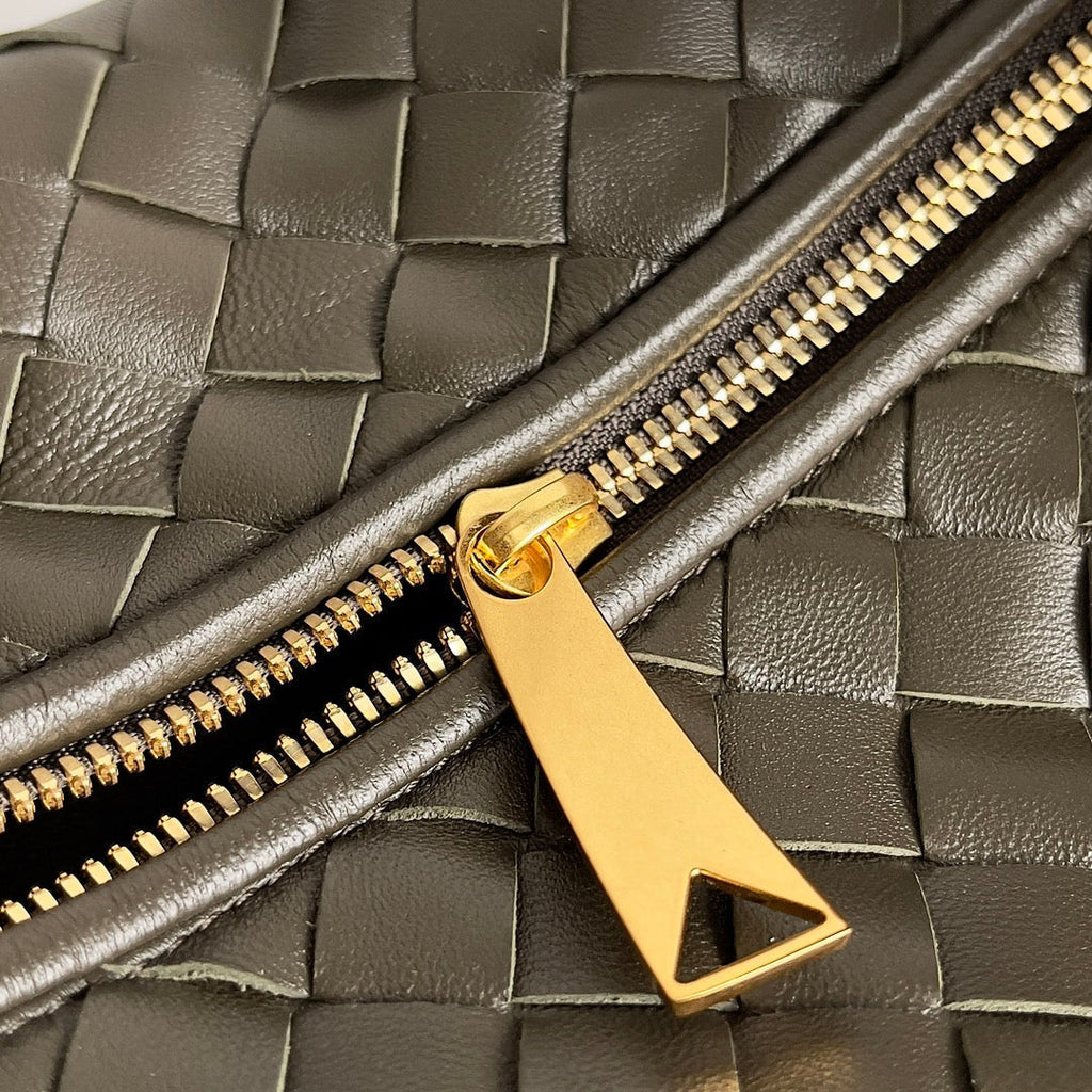 Bottega Veneta Small Jodie 36 in Kaki Lambskin Bag
