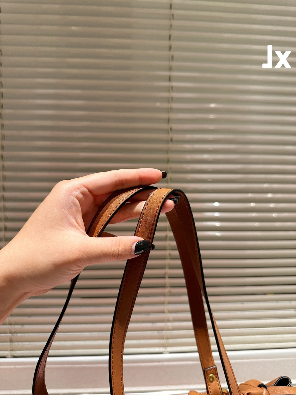 Nappa 42 Bag in Oak Leather
