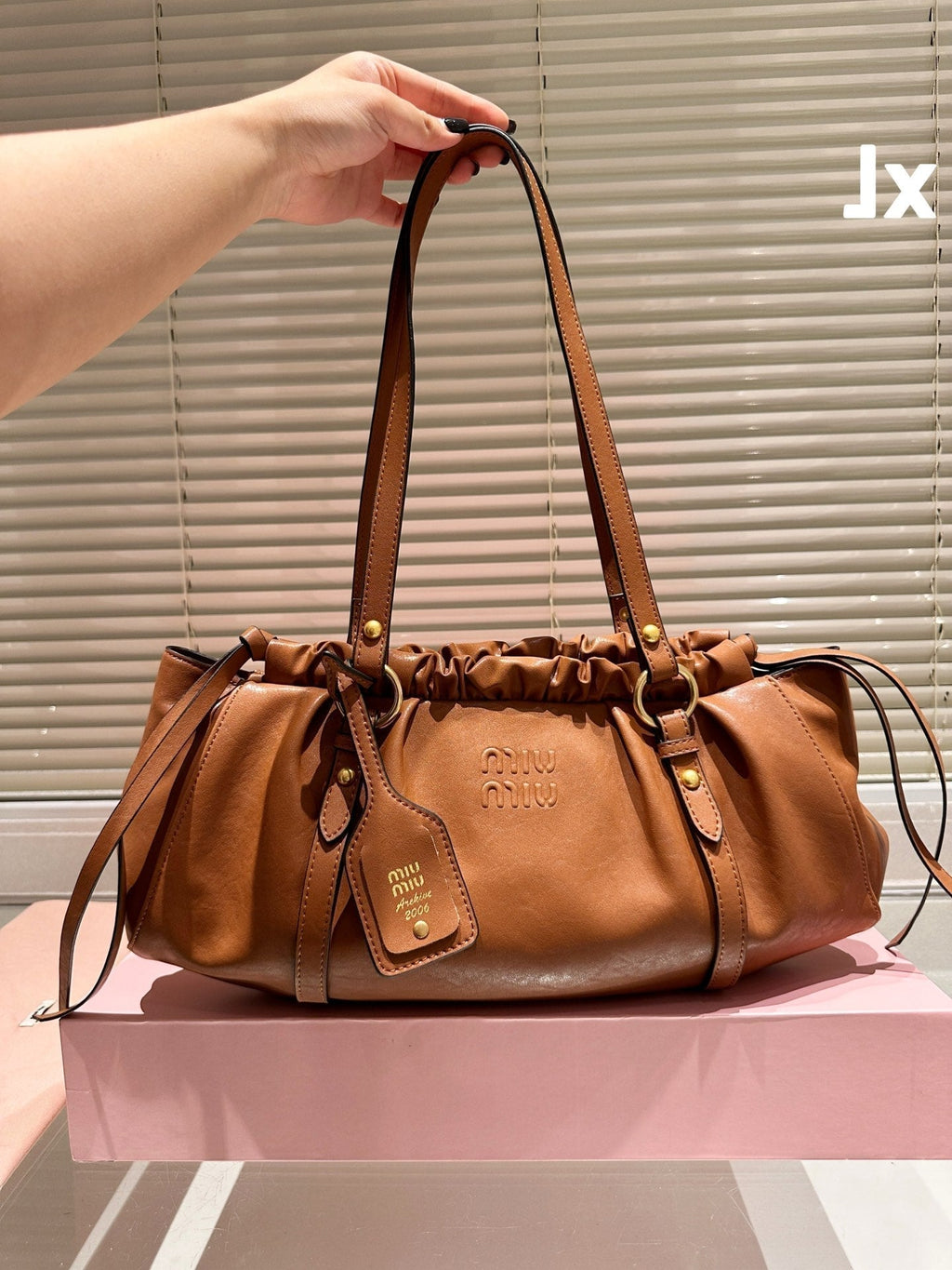 Nappa 42 Bag in Oak Leather