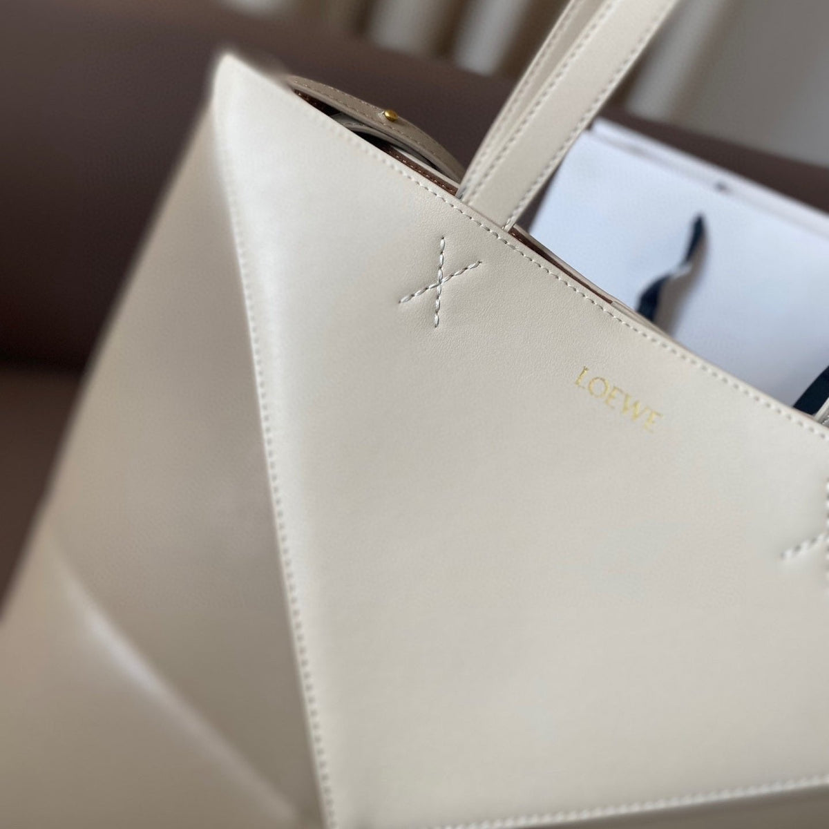 Loewe 32 Medium Puzzle Fold Tote in White Mix Pastel Grey Shiny Calfskin