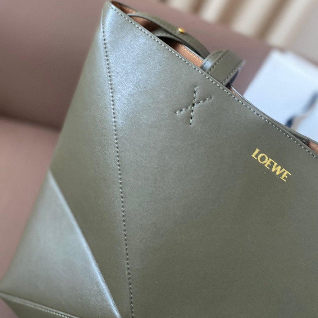 Loewe 32 Medium Puzzle Fold Tote in Dark Khaki Green Shiny Calfskin