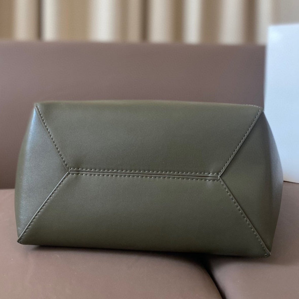 Loewe 32 Medium Puzzle Fold Tote in Dark Khaki Green Shiny Calfskin