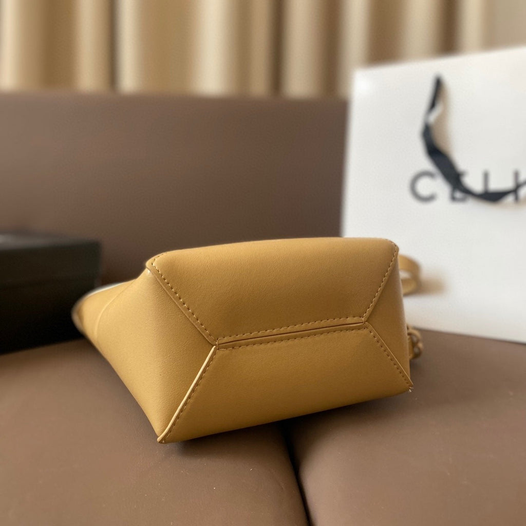 Loewe 21 Puzzle Fold Tote in White Mix Naples Yellow Shiny Calfskin