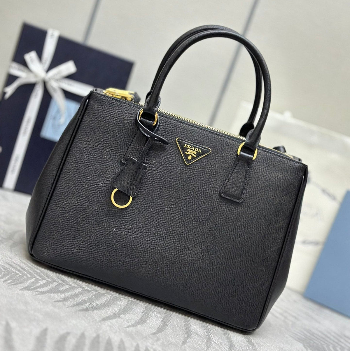 Prada 25S Galleria Large Bag 32 in Black Calfskin Gold Hardwre