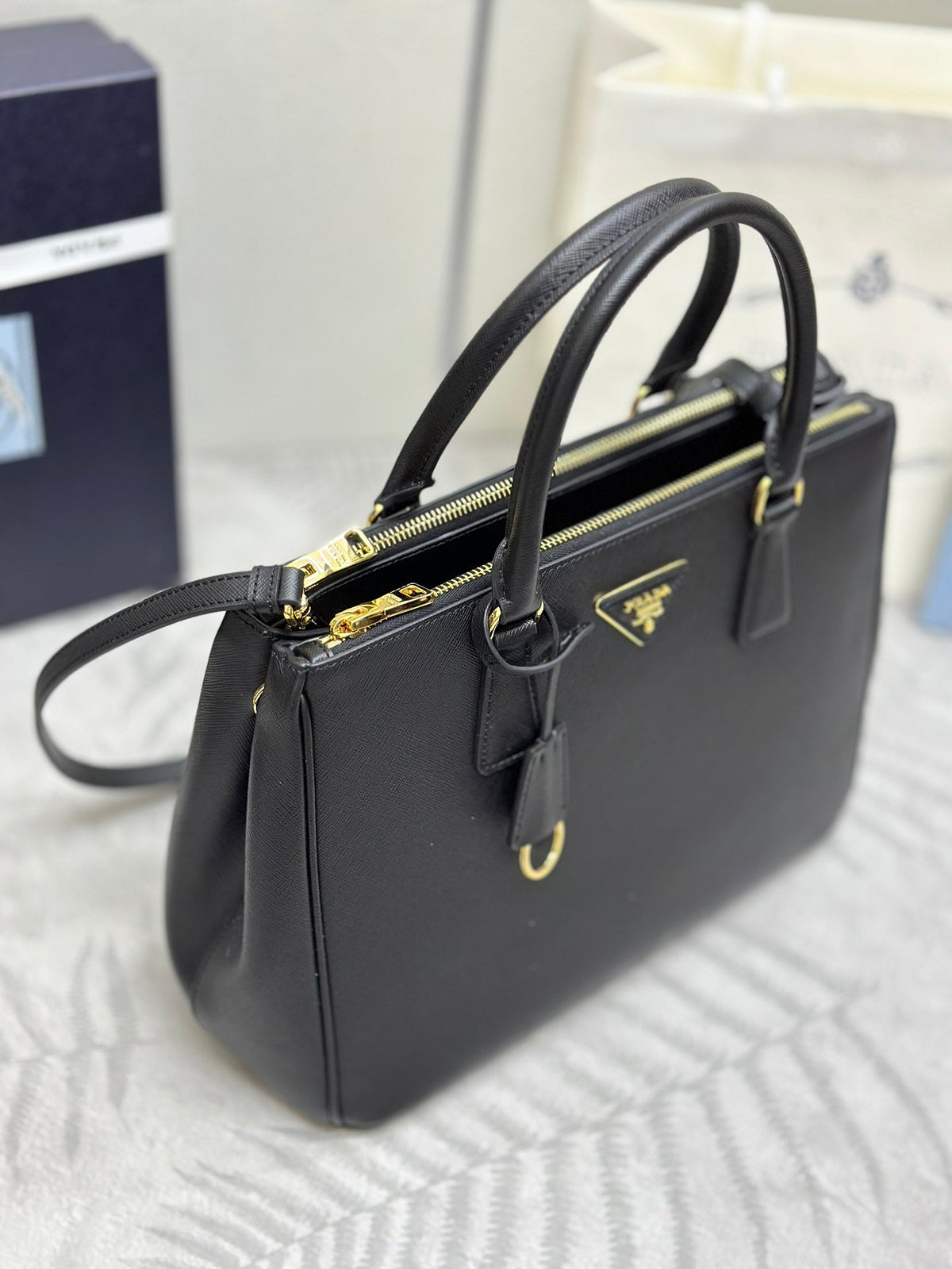 Prada 25S Galleria Large Bag 32 in Black Calfskin Gold Hardwre