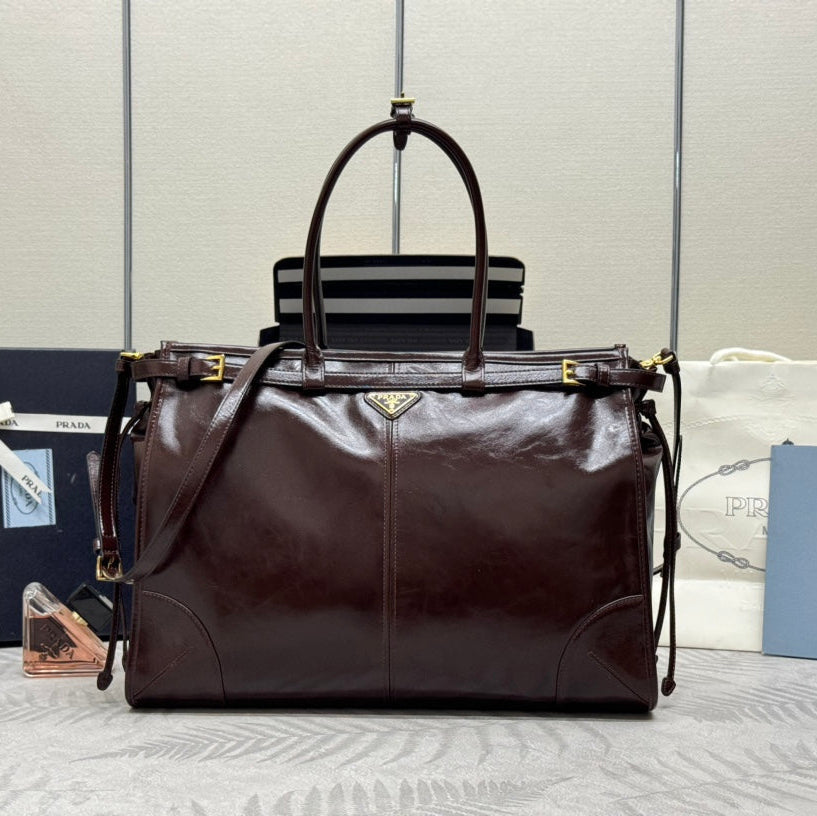 Prada 25S Bonnie Extra-Large 42 in Rk Brown Glossy Calfskin Gold Hardwre Bag