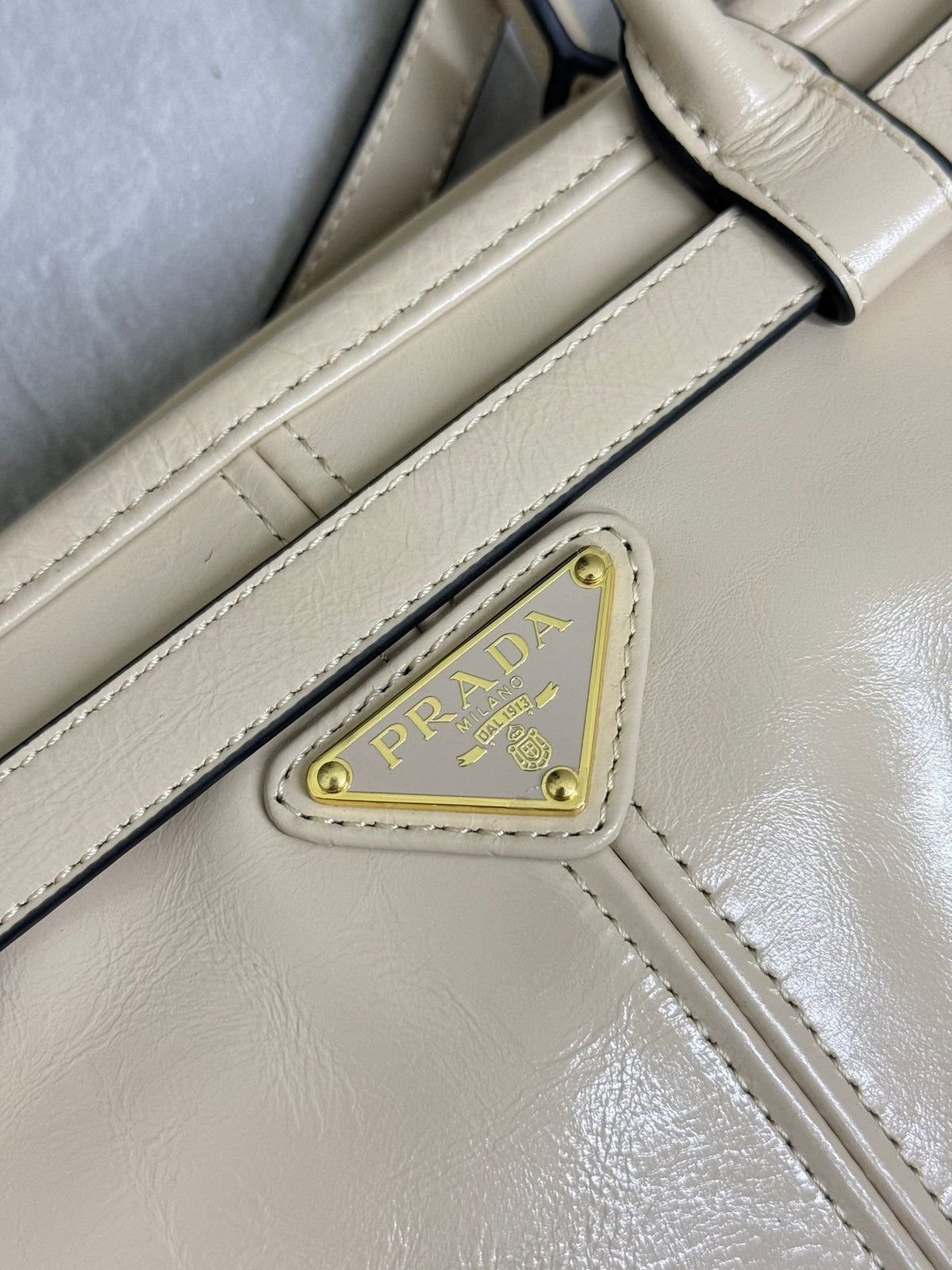 Prada 25S Bonnie Large Handbag 38 in Beige Calfskin Gold Hardwre