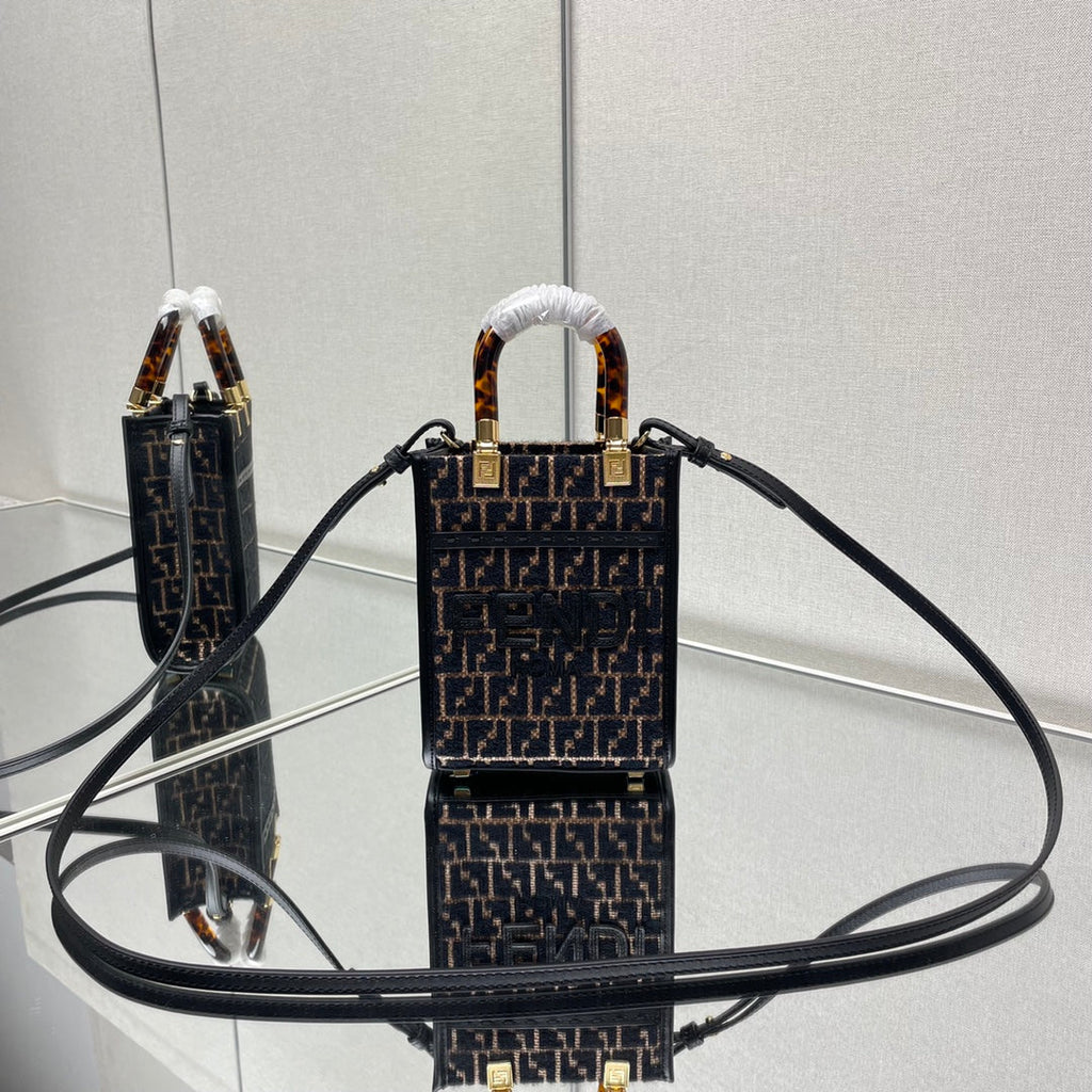 Fendi Mini Sunshine 18 in Brown Raffia and Black Wool Calfskin Trim Bag
