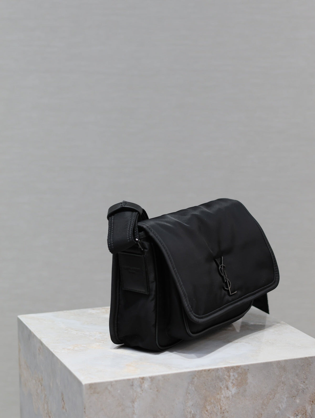 Saint Laurent Niki Baby 22 in Black Nylon Bag
